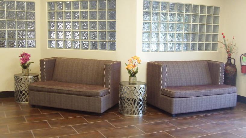 Imagen de los interiores del Hotel Surestay Plus By Best Western Sacramento Cal Expo. Foto 18