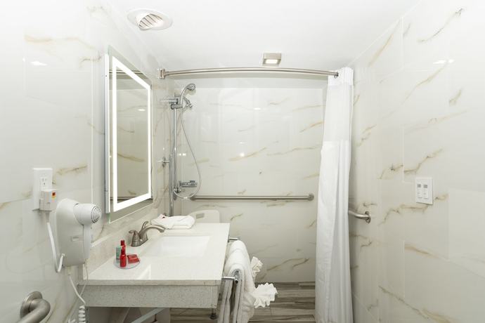 Imagen de la habitación del Hotel Surestay Plus By Best Western Sacramento Cal Expo. Foto 6