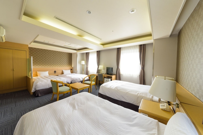 Imagen de la habitación del Hotel Surestay Plus By Best Western Shin-osaka. Foto 2
