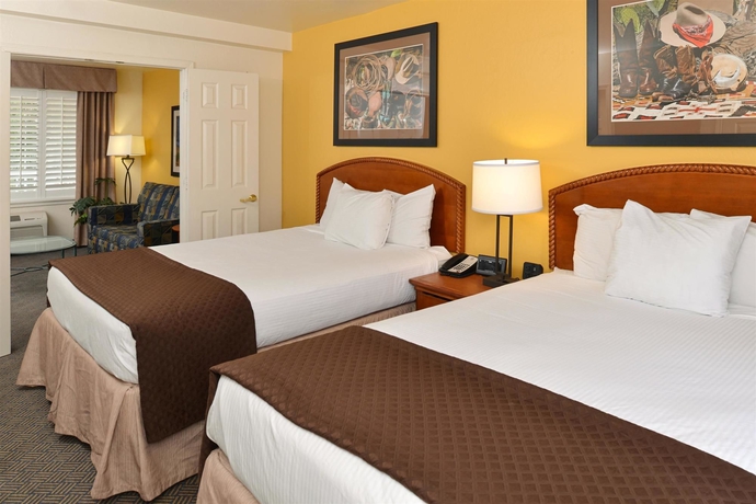 Imagen de la habitación del Hotel Surestay Plus By Best Western Tempe University. Foto 10