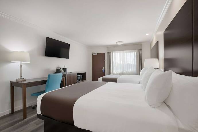 Imagen general del Hotel Surestay Plus By Best Western Upland Ontario North. Foto 6