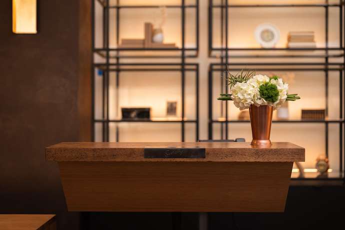 Imagen de los interiores del Hotel Surety. Foto 16