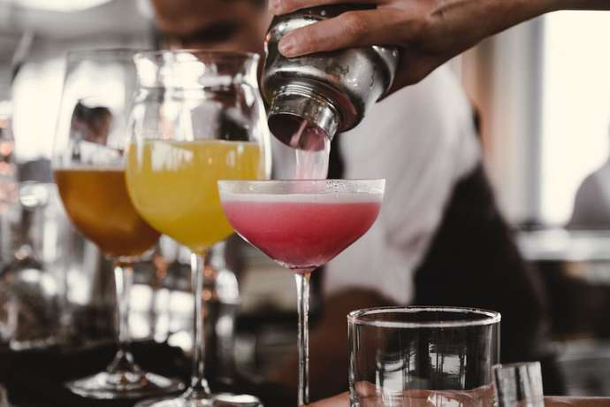 Imagen del bar/restaurante del Hotel Surety. Foto 6