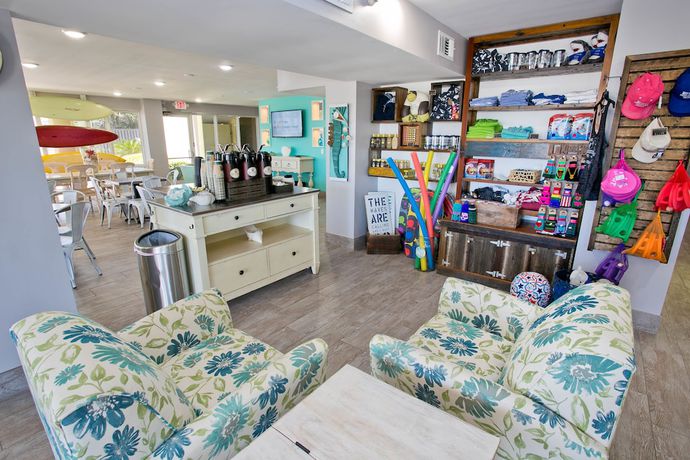 Imagen de los interiores del Hotel Surf And Sand, PENSACOLA BEACH. Foto 17