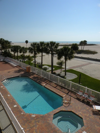 Imagen de la piscina del Hotel Surf Beach, Treasure Island. Foto 13