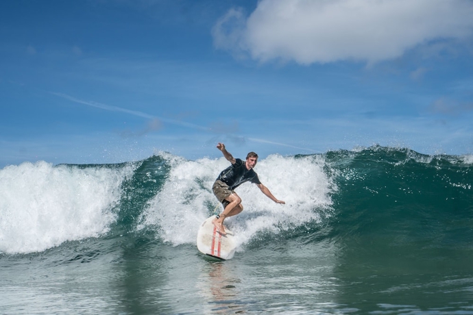 Imagen general del Hotel Surf Camp San Sebastian. Foto 4