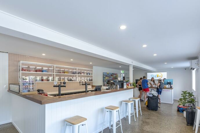 Imagen general del Hotel Surf Inn Boutique Backpackers. Foto 4
