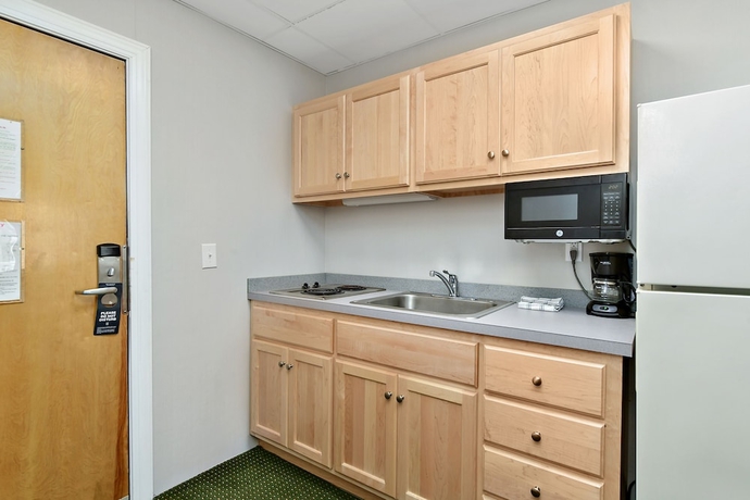 Imagen de la habitación del Hotel Surf Inn Suites. Foto 3