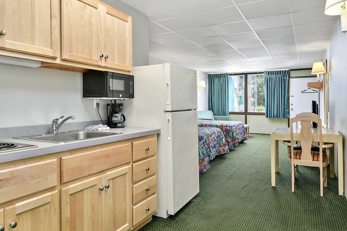 Imagen de la habitación del Hotel Surf Inn Suites. Foto 7