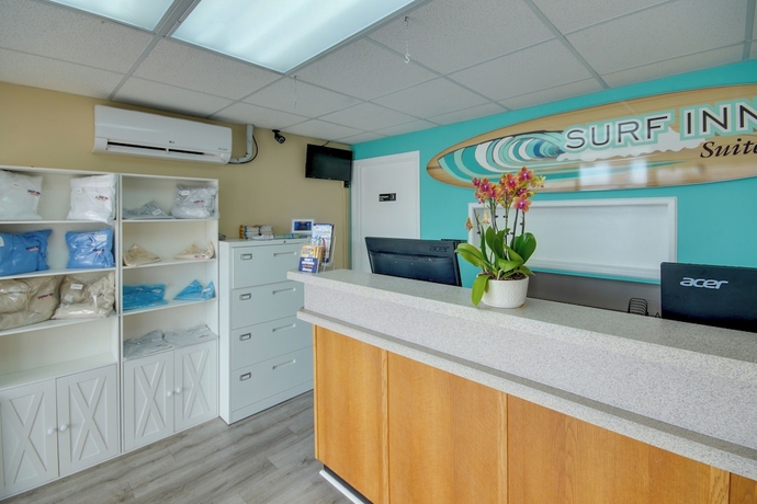 Imagen de los interiores del Hotel Surf Inn Suites. Foto 19
