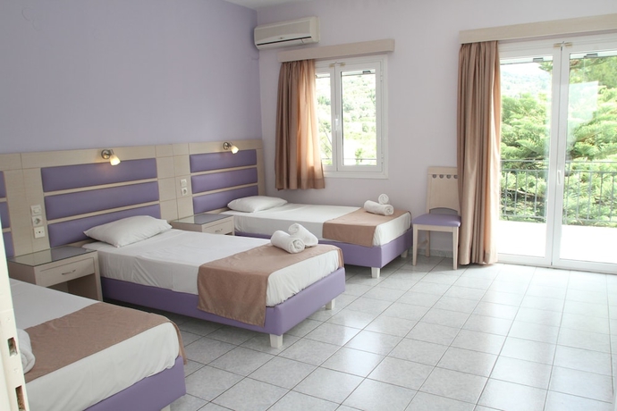 Imagen de la habitación del Hotel Surf, L&eacute;ucade. Foto 6