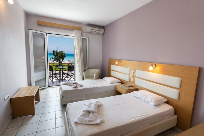 Imagen de la habitación del Hotel Surf, L&eacute;ucade. Foto 10