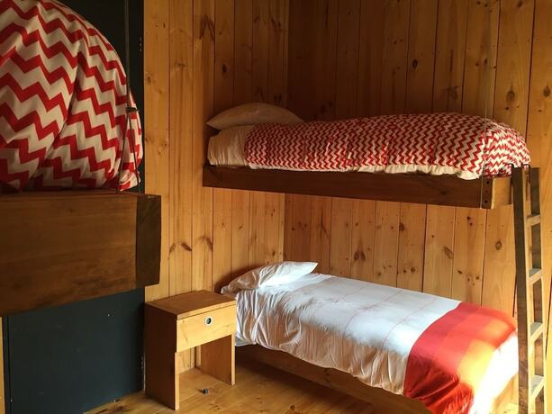 Imagen general del Hotel Surf Lodge Posada Punta de Lobos. Foto 7