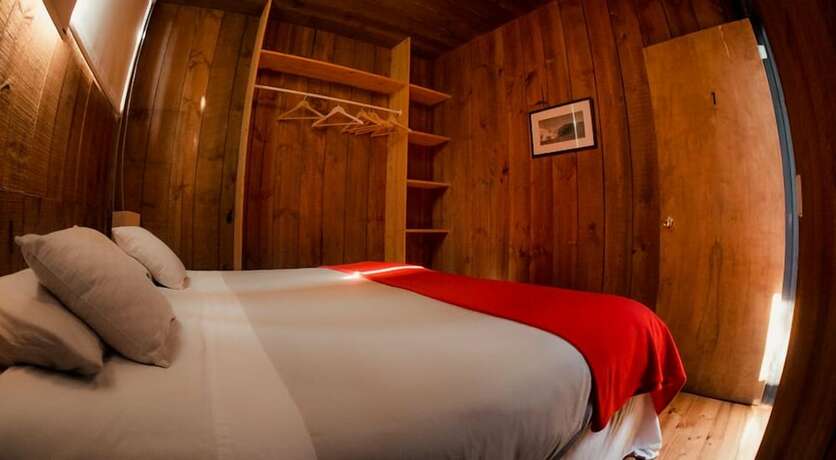 Imagen de la habitación del Hotel Surf Lodge Posada Punta de Lobos. Foto 16