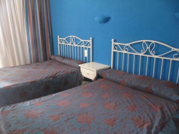 Imagen general del Hotel Surf Mar. Foto 2