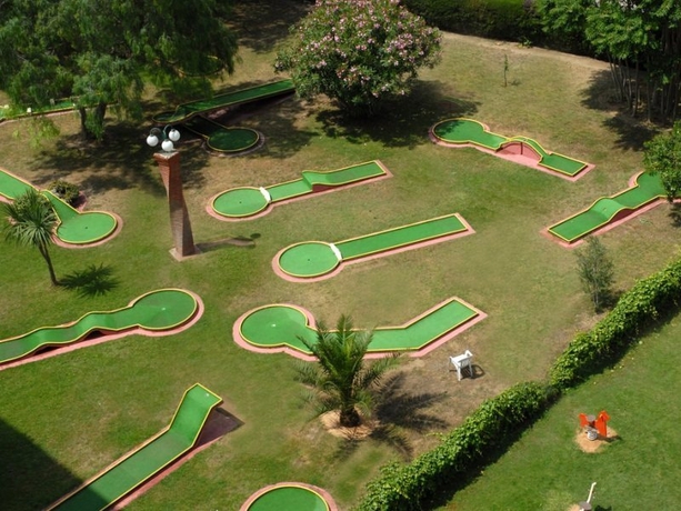 Imagen general del Hotel Surf Mar. Foto 5