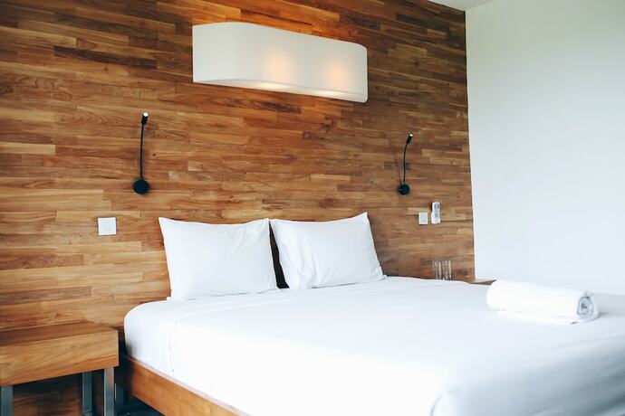 Imagen de la habitación del Hotel Surf Motel. Foto 13