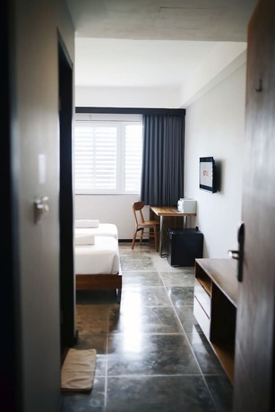 Imagen de la habitación del Hotel Surf Motel. Foto 15