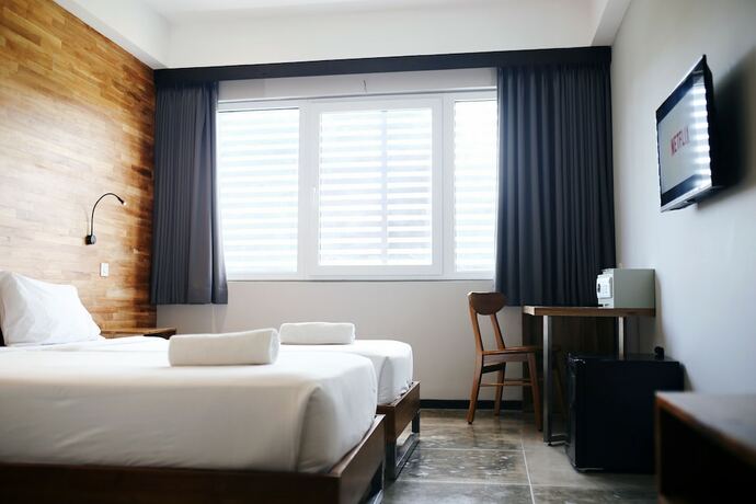 Imagen de la habitación del Hotel Surf Motel. Foto 16