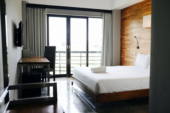 Imagen de la habitación del Hotel Surf Motel. Foto 17