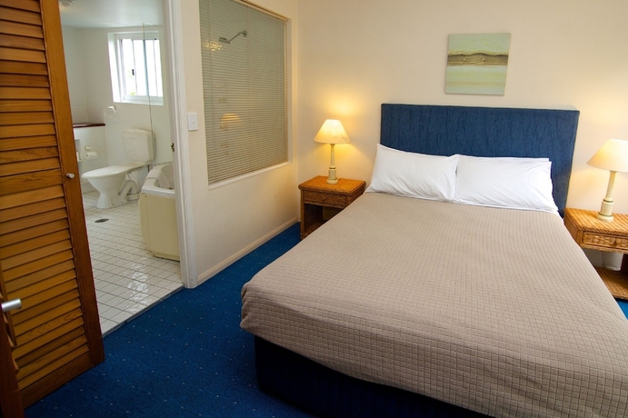 Imagen de la habitación del Hotel Surf Parade Resort. Foto 3