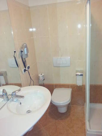 Imagen de la habitación del Hotel Surf Pier. Foto 5