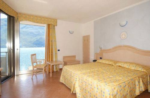 Imagen de la habitación del Hotel Surf Pier. Foto 10