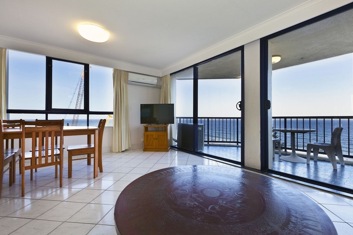 Imagen de la habitación del Hotel Surf Regency Apartments. Foto 2