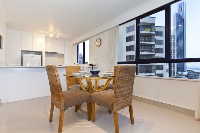 Imagen de la habitación del Hotel Surf Regency Apartments. Foto 13