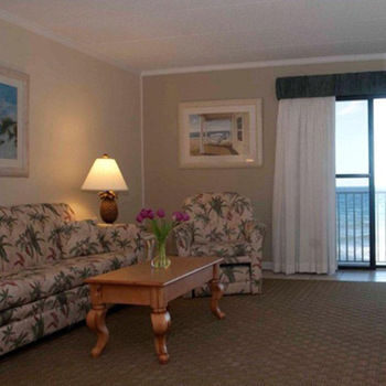 Imagen de los interiores del Hotel Surf Side. Foto 2