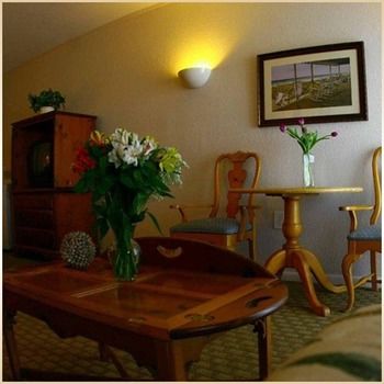 Imagen de los interiores del Hotel Surf Side. Foto 11