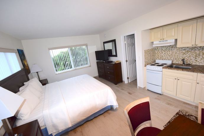 Imagen de la habitación del Hotel Surf Side Resort. Foto 12