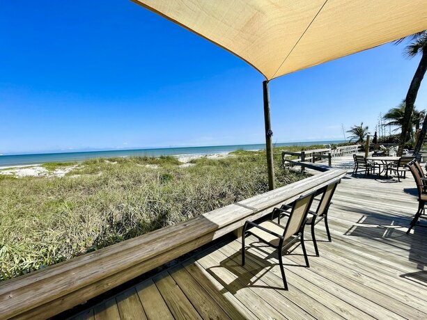 Imagen general del Hotel Surf Studio Beach Resort. Foto 1