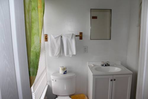 Imagen de la habitación del Hotel Surf Villa. Foto 9