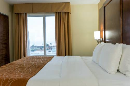 Imagen de la habitación del Hotel Surf and Sand Fernandina Beach At Amelia Island, Ascend Collection - Formerly Comfort Suites. Foto 7