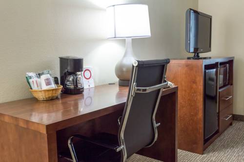 Imagen de la habitación del Hotel Surf and Sand Fernandina Beach At Amelia Island, Ascend Collection - Formerly Comfort Suites. Foto 14