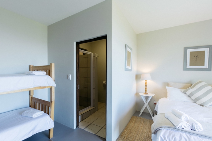 Imagen de la habitación del Hotel Surfari Accommodation and Venue. Foto 11