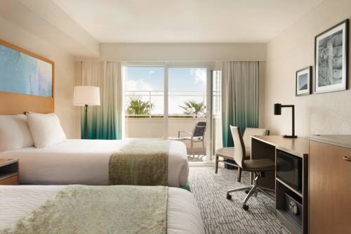 Imagen de la habitación del Hotel Surfbreak Virginia Beach Oceanfront, Ascend Collection. Foto 4