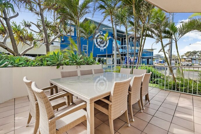 Imagen general del Hotel Surfcomber On The Beach. Foto 7