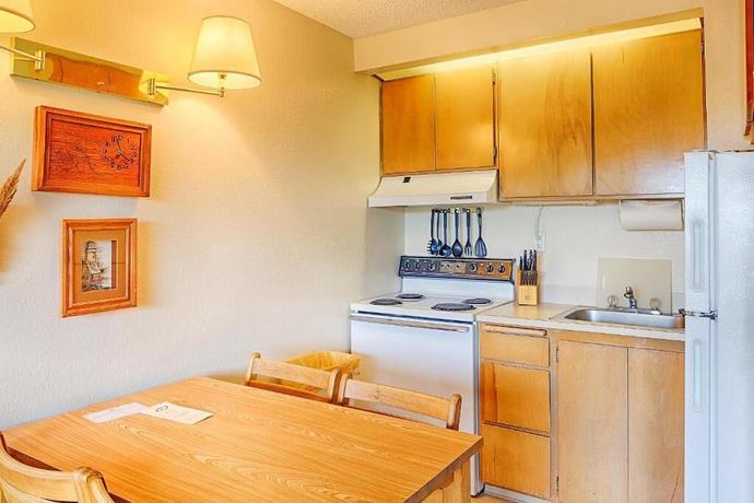 Imagen de la habitación del Hotel Surfcrest Resort. Foto 8