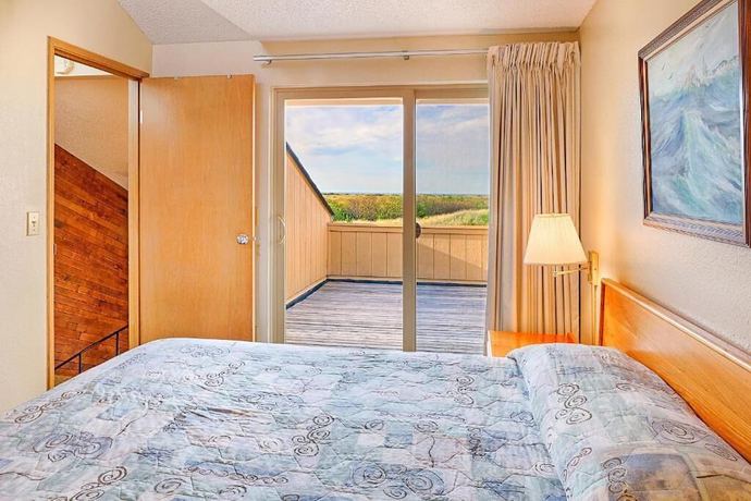Imagen de la habitación del Hotel Surfcrest Resort. Foto 9