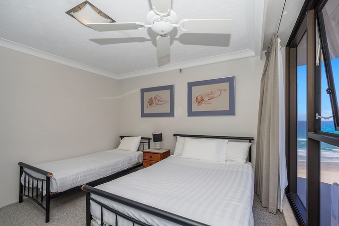 Imagen de la habitación del Hotel Surfers Aquarius. Foto 5