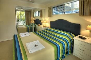 Imagen de la habitación del Hotel Surfers Beach Resort One. Foto 2