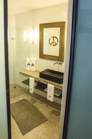 Imagen de la habitación del Hotel Surfers Lodge Peniche. Foto 5