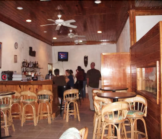 Imagen del bar/restaurante del Hotel Surfers Manor. Foto 5