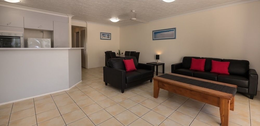 Imagen de los interiores del Hotel Surfers Tradewinds. Foto 3