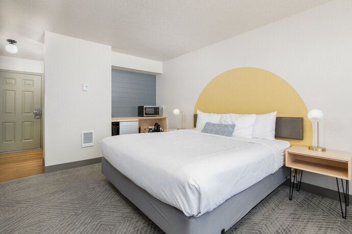 Imagen de la habitación del Hotel Surfland. Foto 15