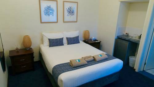 Imagen de la habitación del Hotel Surfpoint Resort. Foto 6