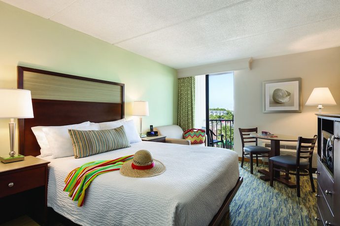 Imagen de la habitación del Hotel Surfside Beach Oceanfront. Foto 7