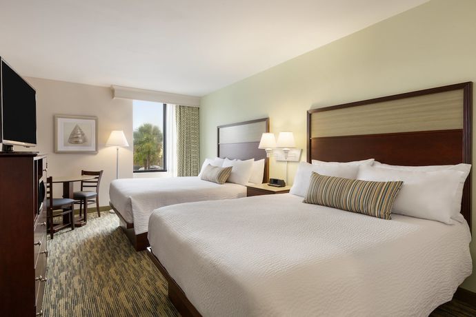 Imagen de la habitación del Hotel Surfside Beach Oceanfront. Foto 10